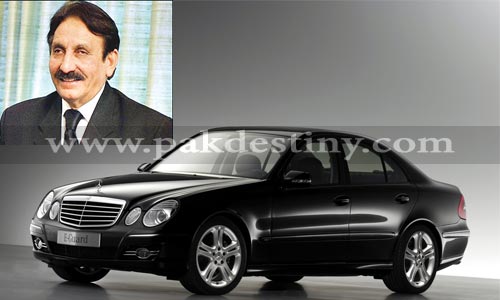 A-lawyer-is-fined-'heavily'-for-challenging-move-to-provide-bullet-proof-car-to-'protocol-hungry'-Iftikhar-Chaudhry--pakdestiny