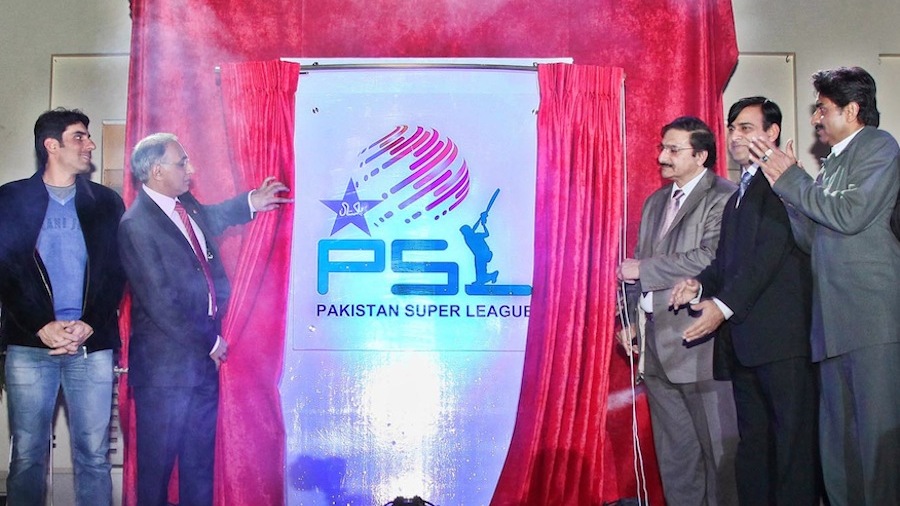 PSL launched with glittering stars of sports and entertainment ( (4)