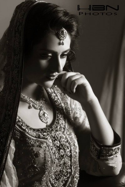 The Gorgeous and Beautiful Sarah Khan. She looks exquisite in Bridal Wear (1)