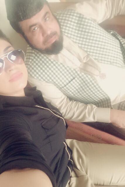 Qandeel Baloch says it's all after posting her picture with Mufti Qavi (1)